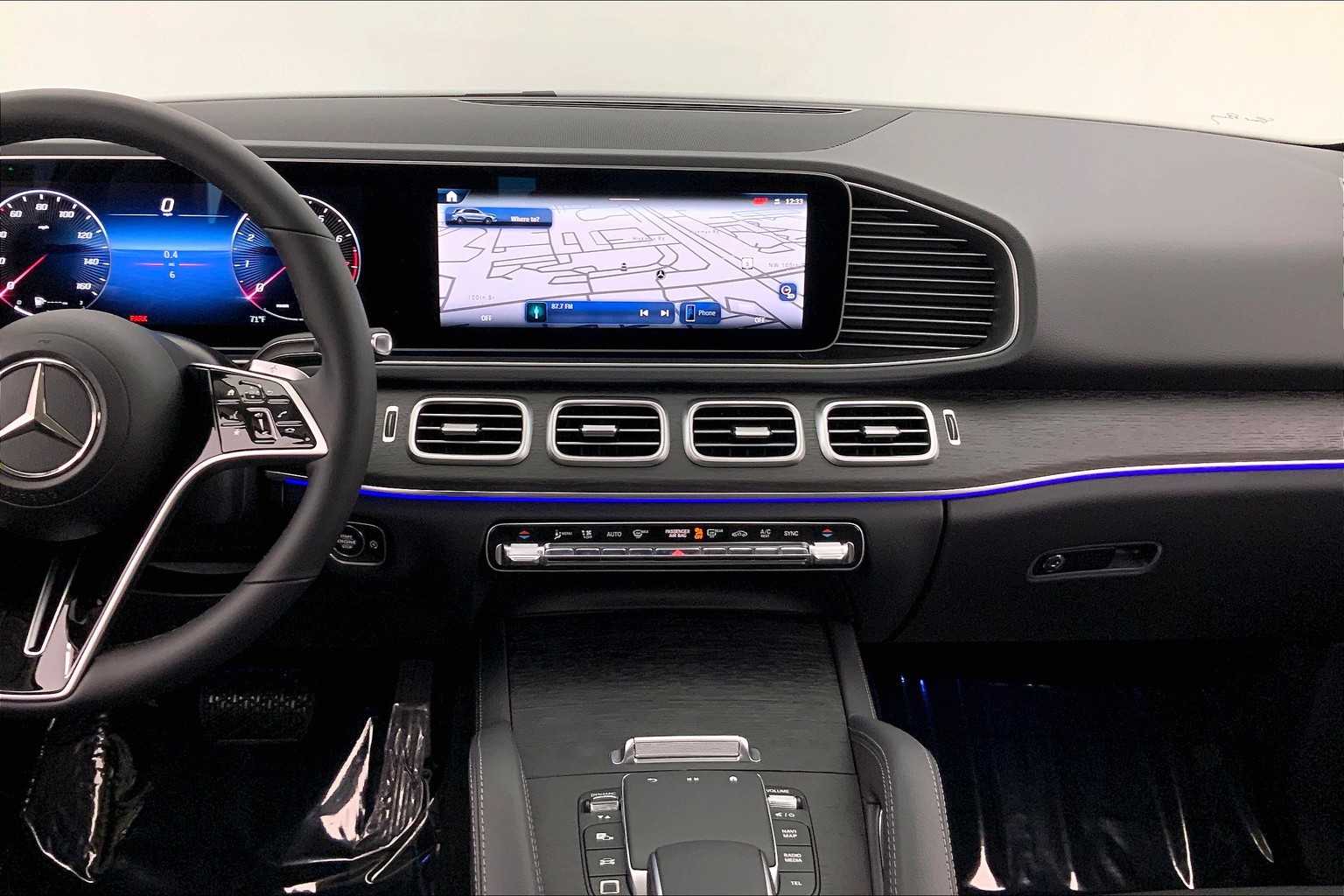 Thumbnail: 2026 Mercedes-Benz GLE - 15