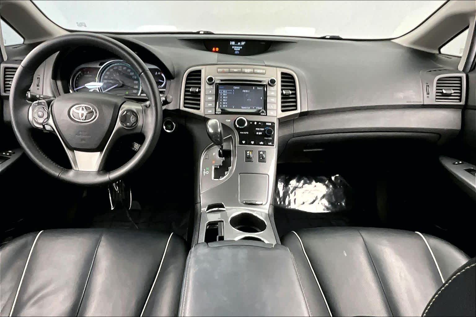 Thumbnail: 2015 Toyota Venza - 10