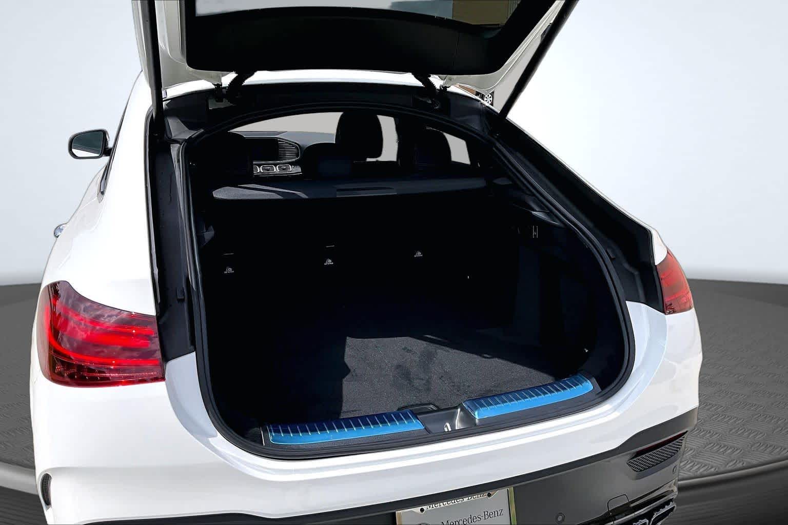 Thumbnail: 2026 Mercedes-Benz GL-Class - 19
