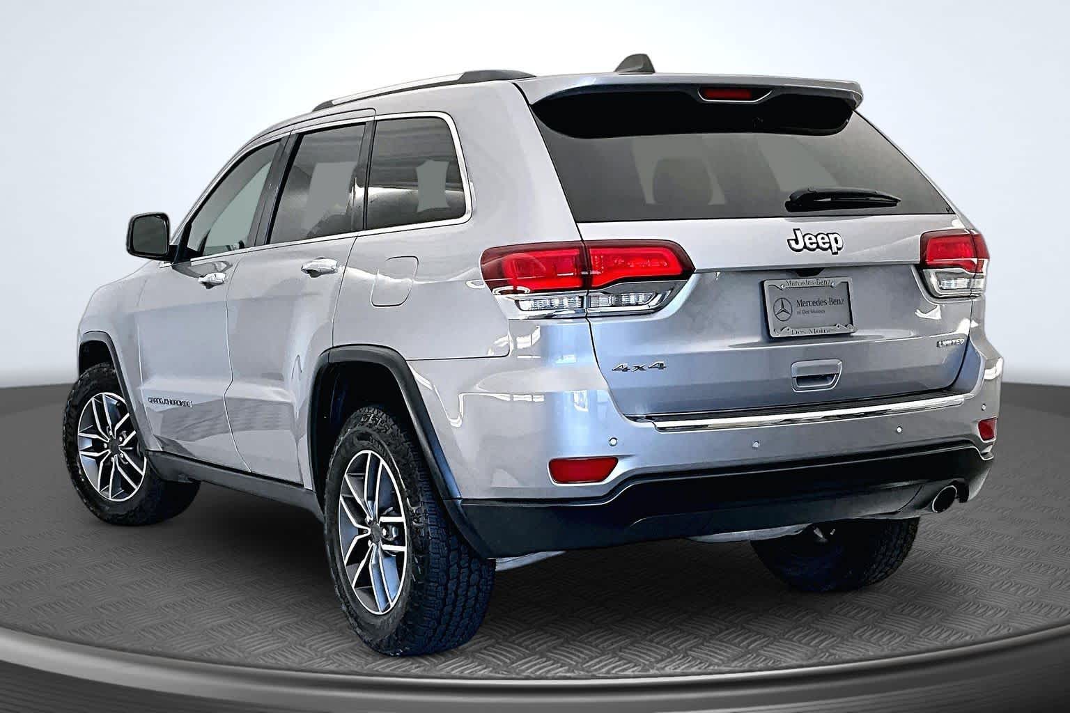 Thumbnail: 2021 Jeep Grand Cherokee - 4