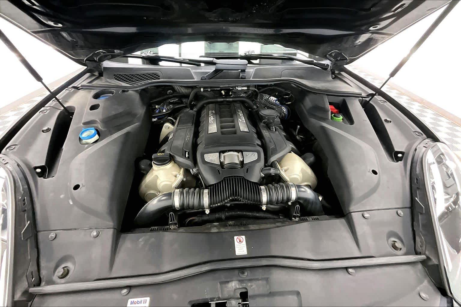 Thumbnail: 2017 Porsche Cayenne - 9