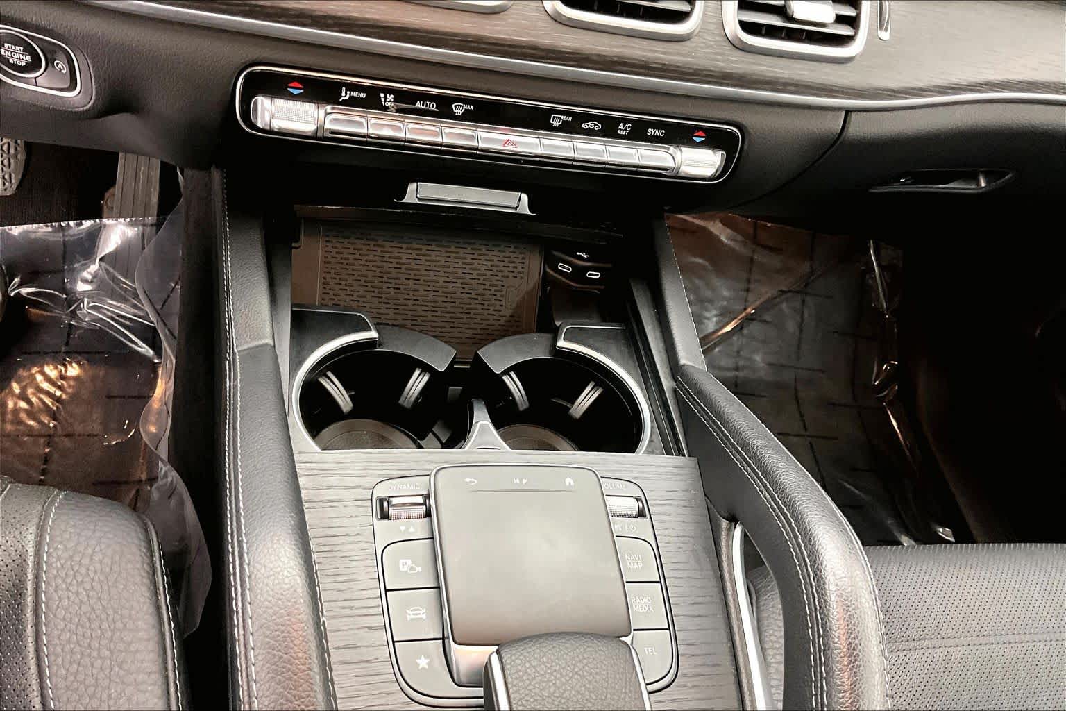 Thumbnail: 2024 Mercedes-Benz GLS - 27