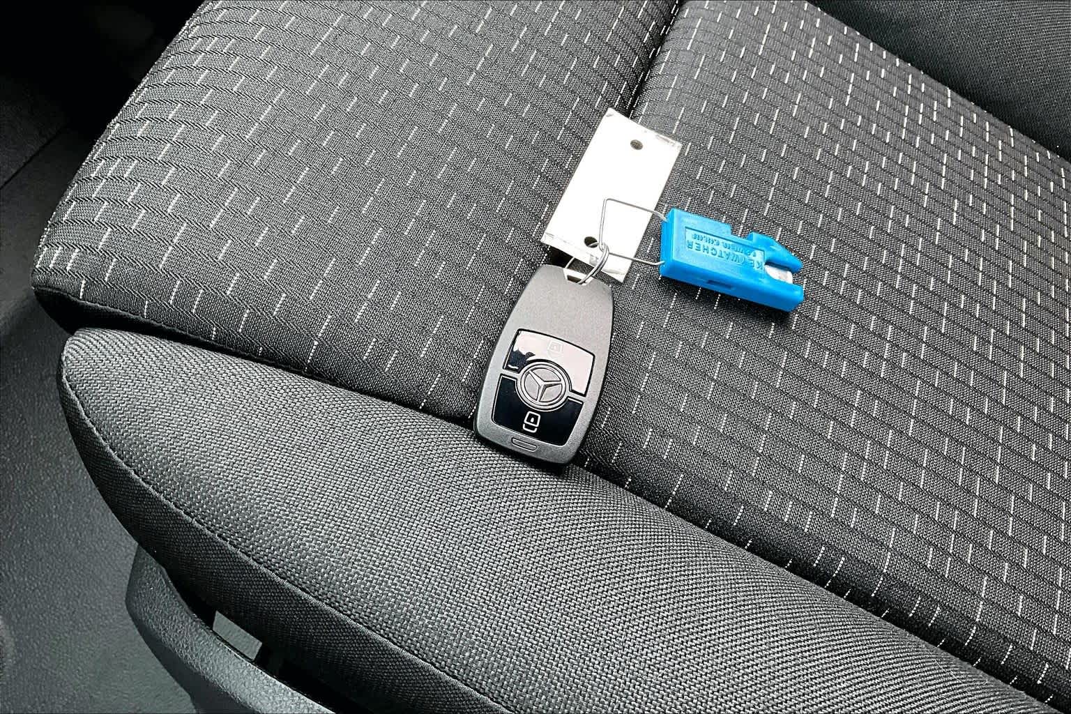 Thumbnail: 2026 Mercedes-Benz Sprinter - 19