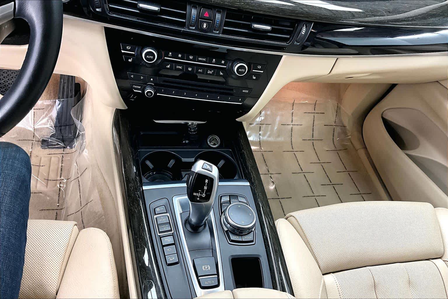 Thumbnail: 2015 BMW X5 - 27