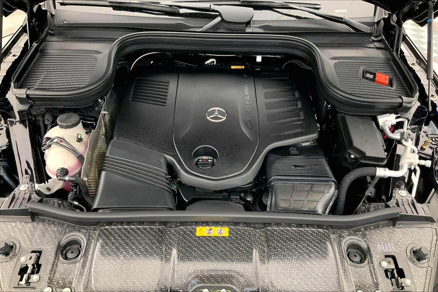 Thumbnail: 2026 Mercedes-Benz GLE - 9