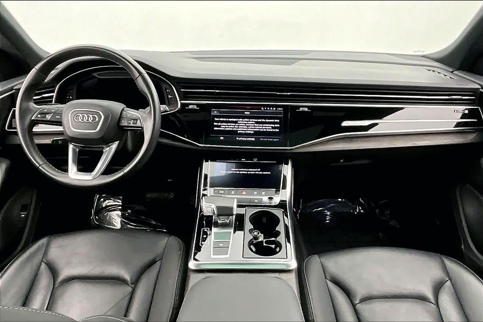 Thumbnail: 2021 Audi Q8 - 10