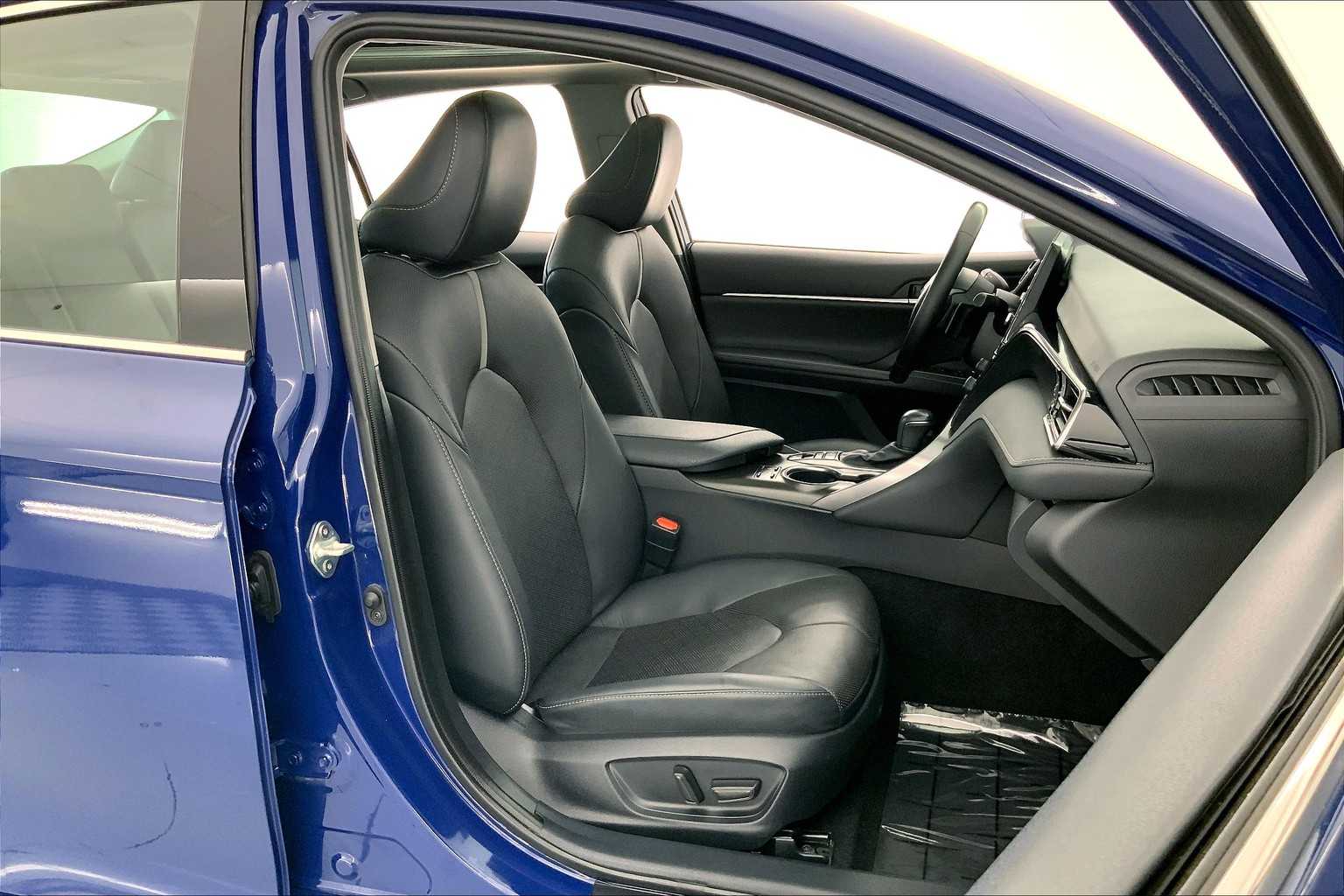 Thumbnail: 2024 Toyota Camry - 14