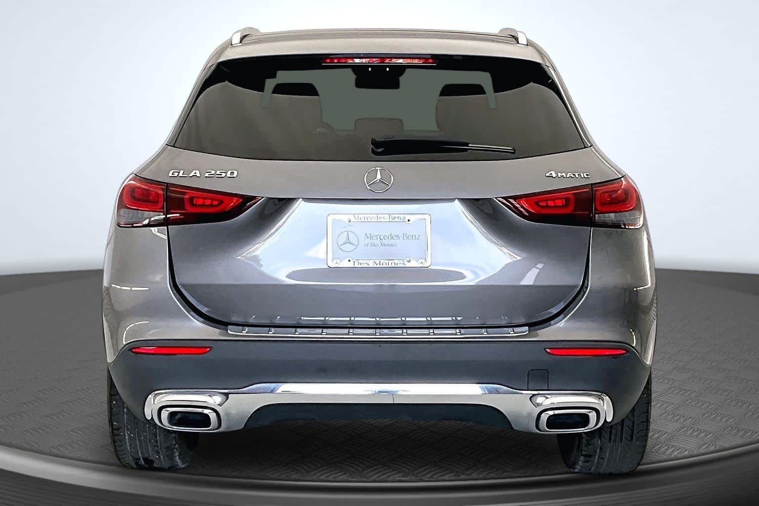 Thumbnail: 2021 Mercedes-Benz GLA - 4
