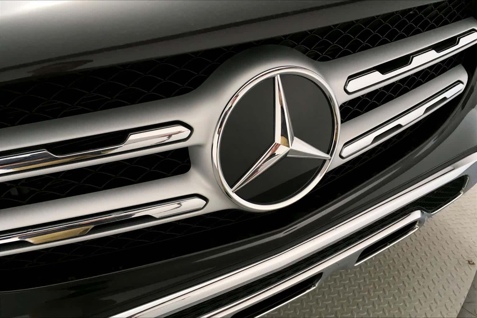 Thumbnail: 2020 Mercedes-Benz GLC - 31