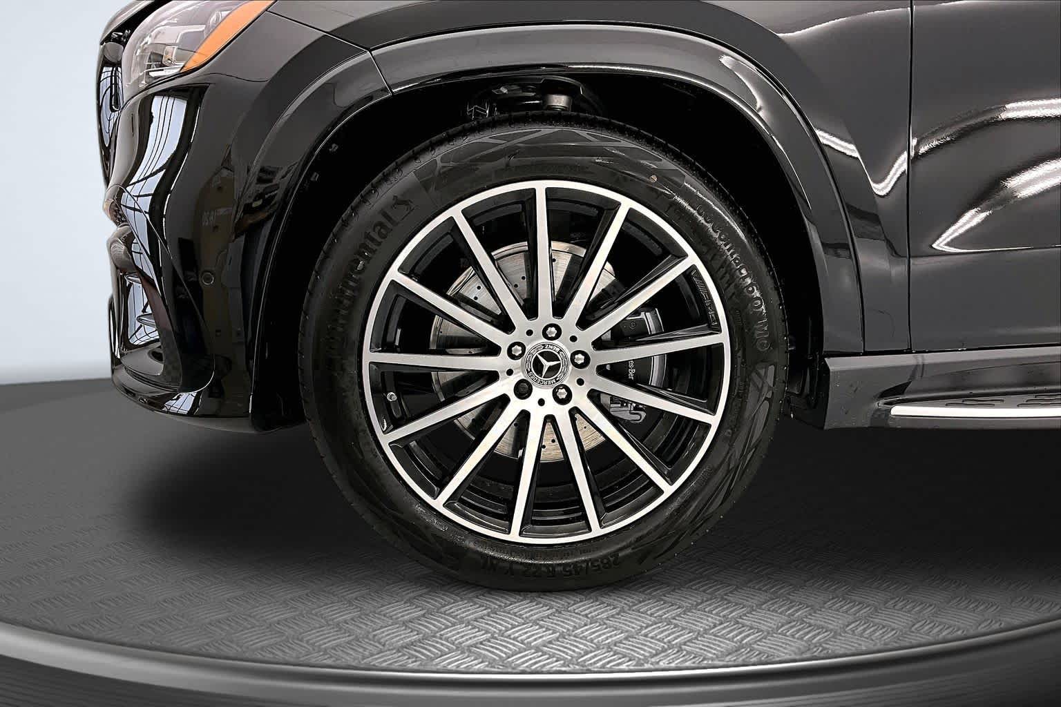 Thumbnail: 2026 Mercedes-Benz GLS - 8