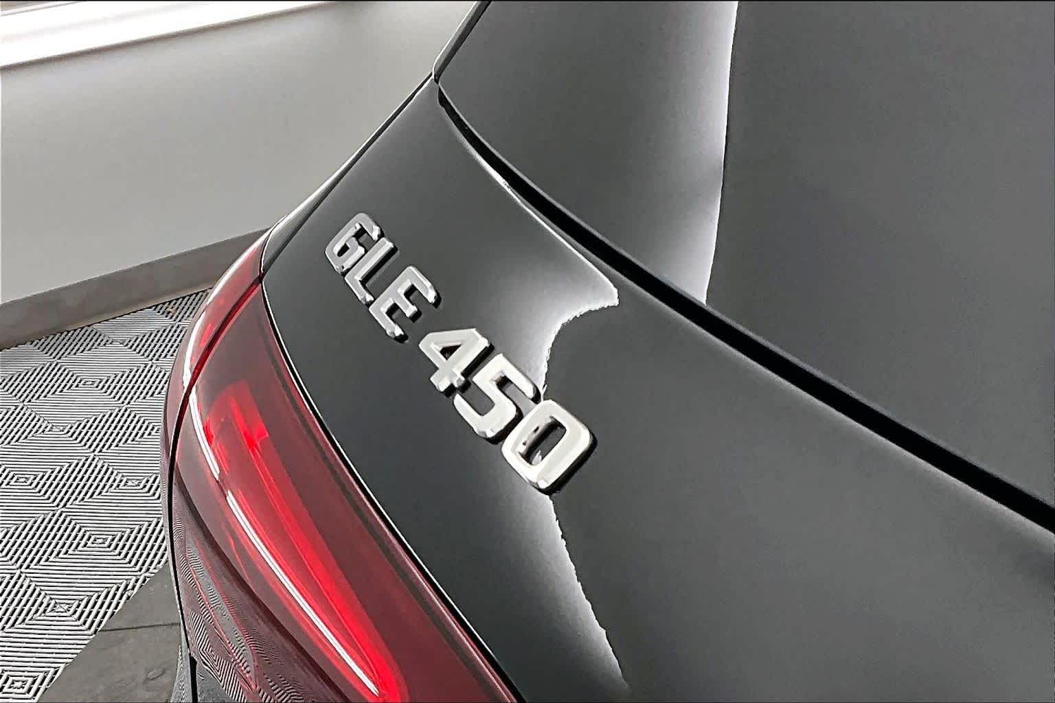 Thumbnail: 2026 Mercedes-Benz GLE - 7