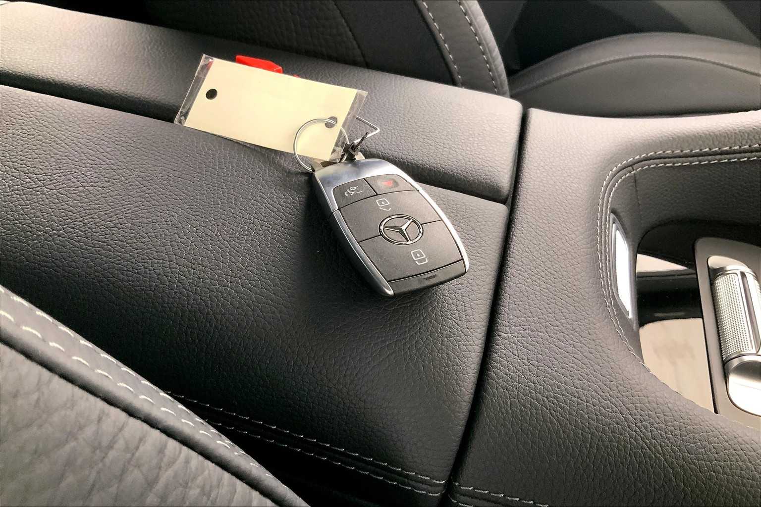 Thumbnail: 2026 Mercedes-Benz GLE - 20