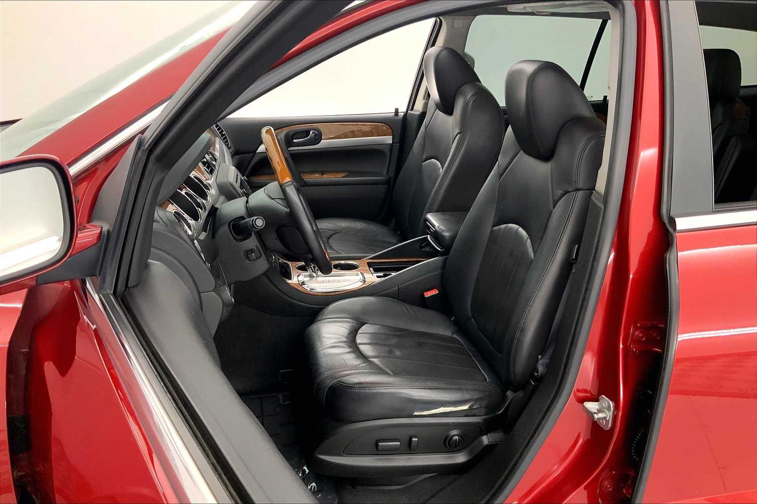 Thumbnail: 2012 Buick Enclave - 11