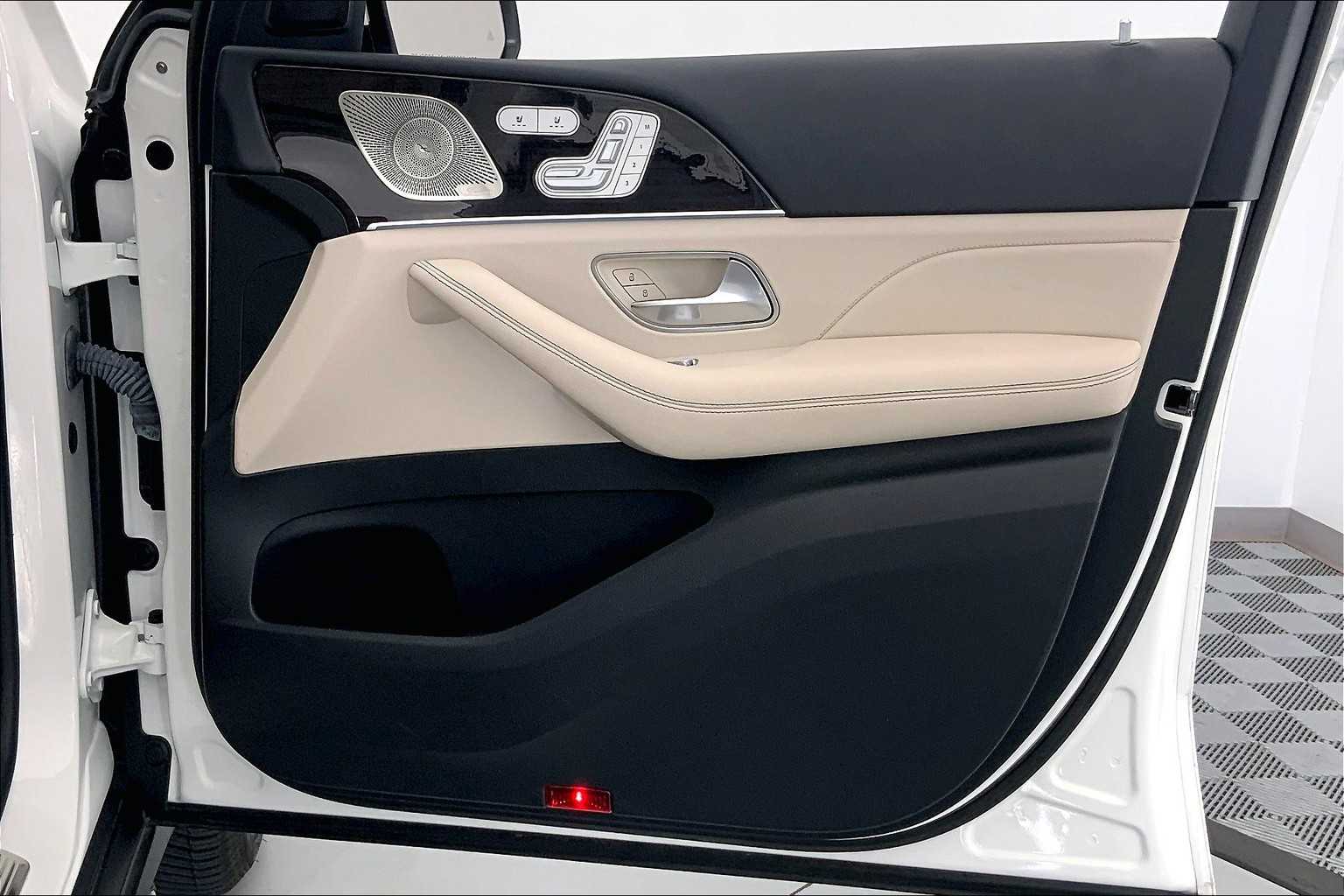 Thumbnail: 2022 Mercedes-Benz GLE - 24