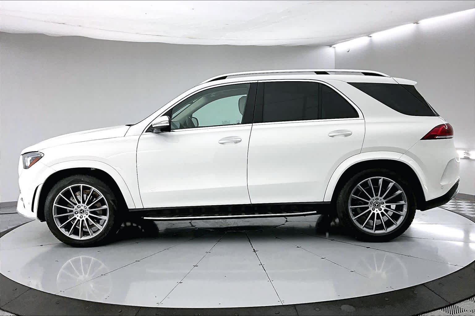 Thumbnail: 2023 Mercedes-Benz GLE - 3