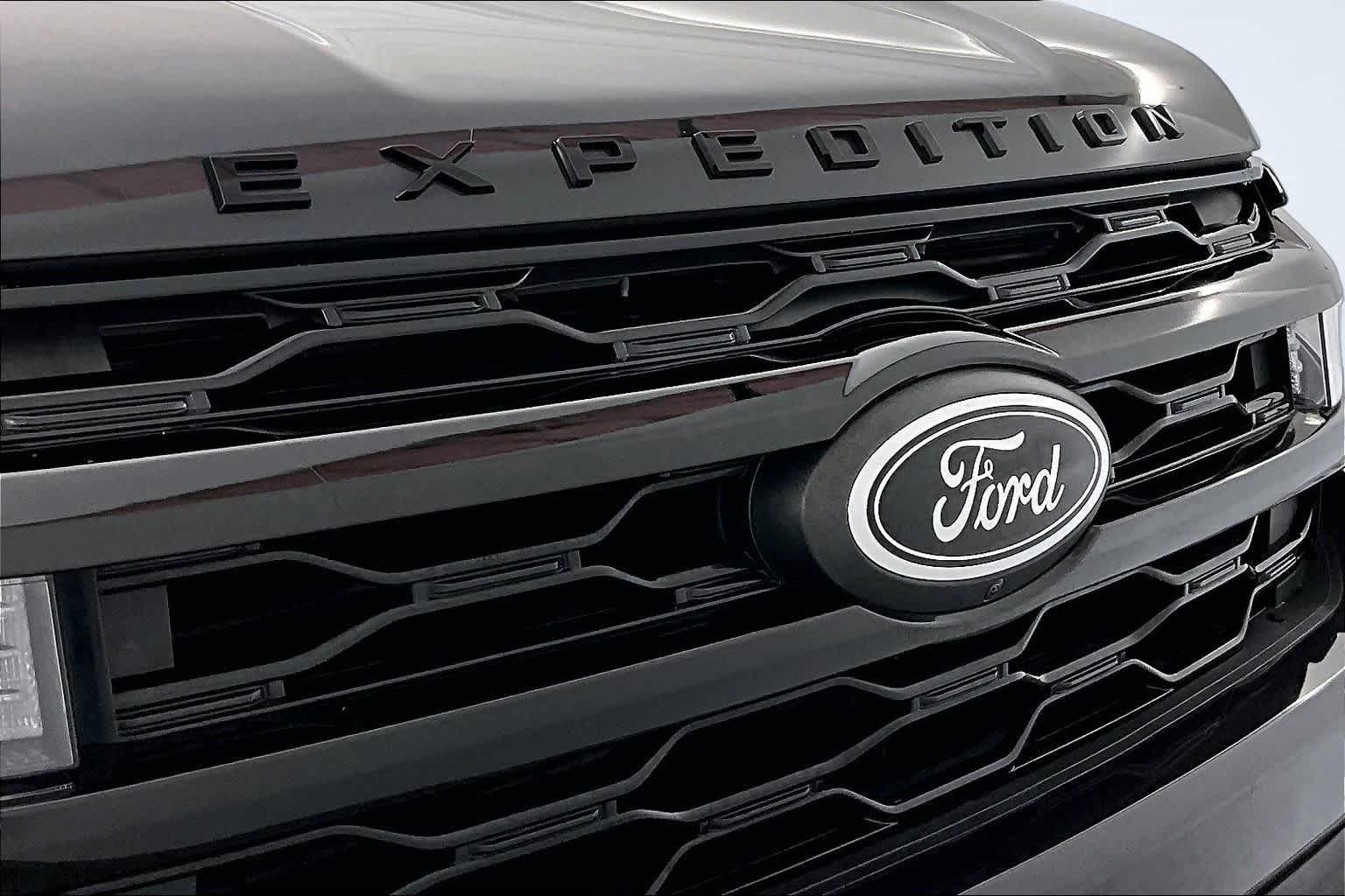 Thumbnail: 2022 Ford Expedition MAX - 26