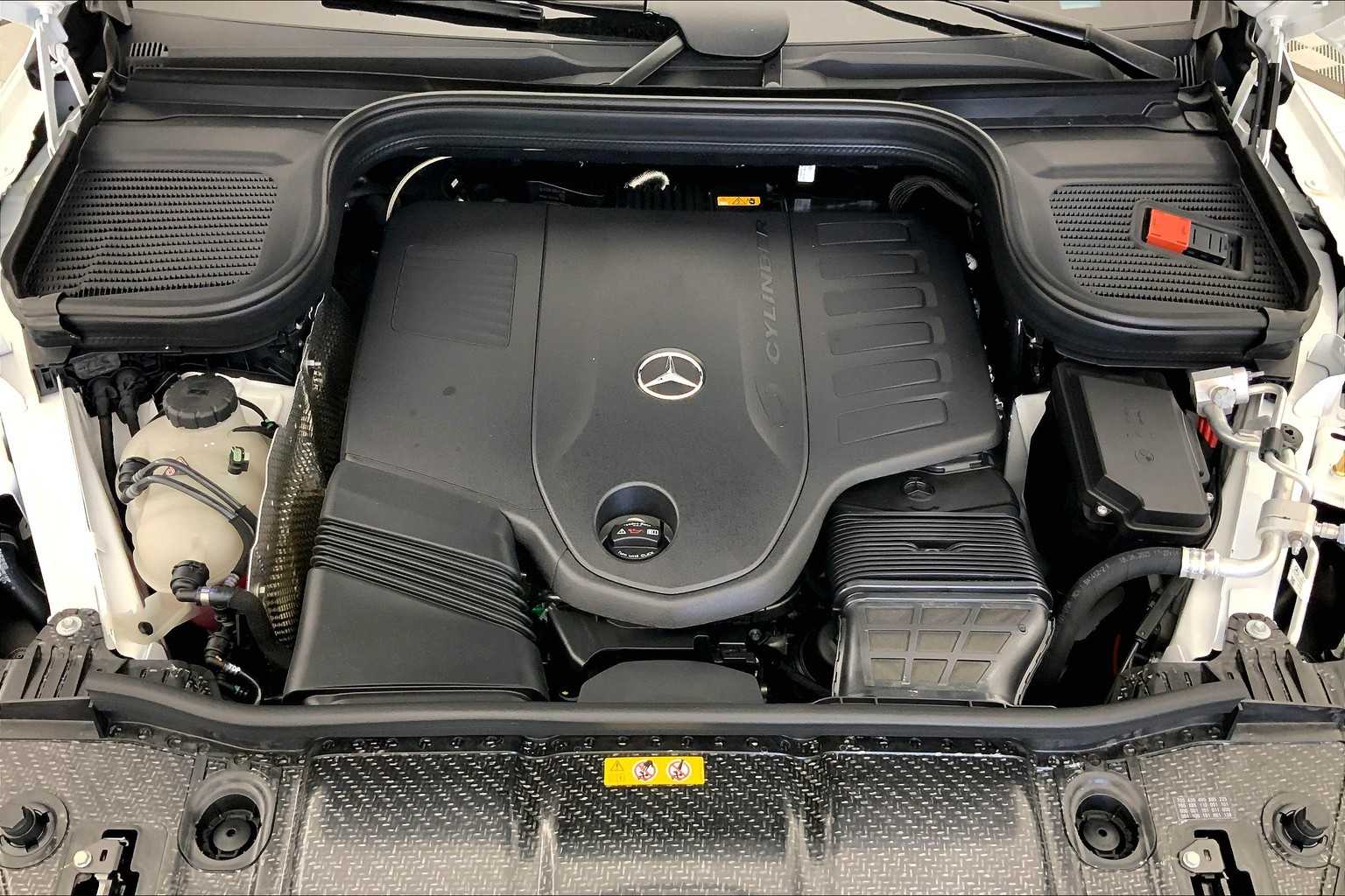 Thumbnail: 2026 Mercedes-Benz GLE - 9