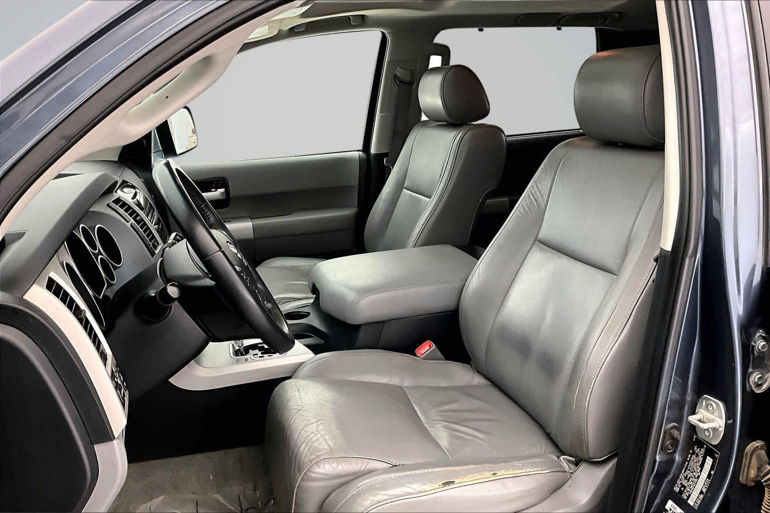 Thumbnail: 2008 Toyota Sequoia - 10