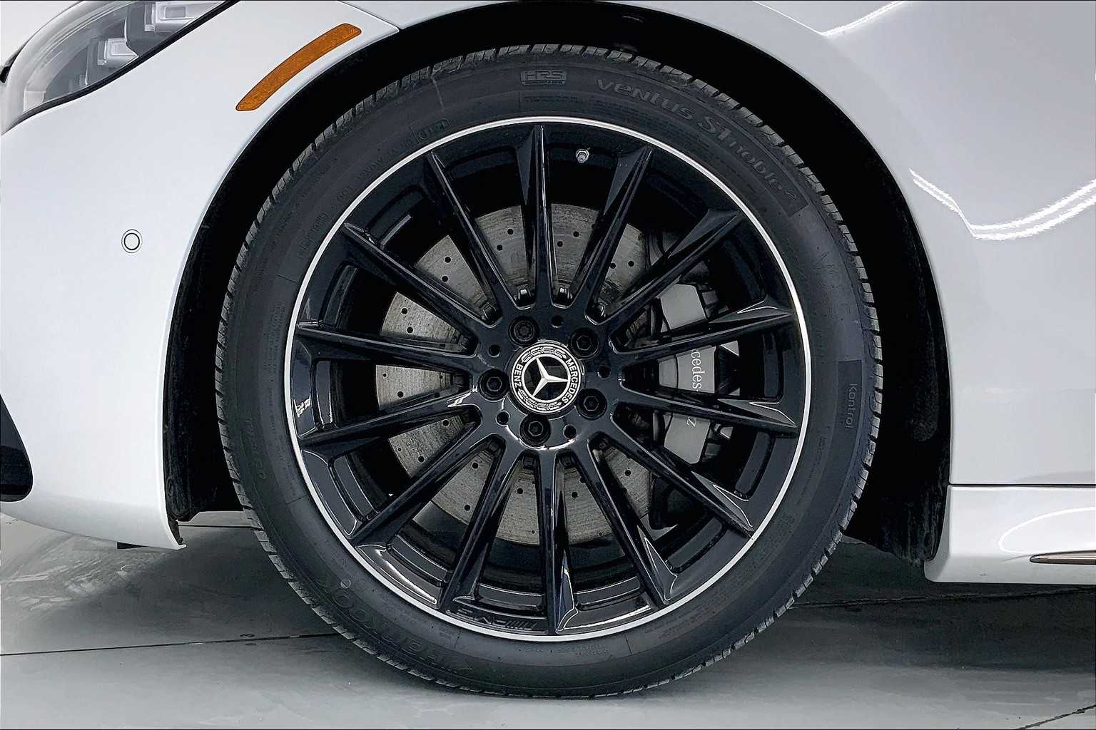 2025 Mercedes-Benz S-Class S 580 8