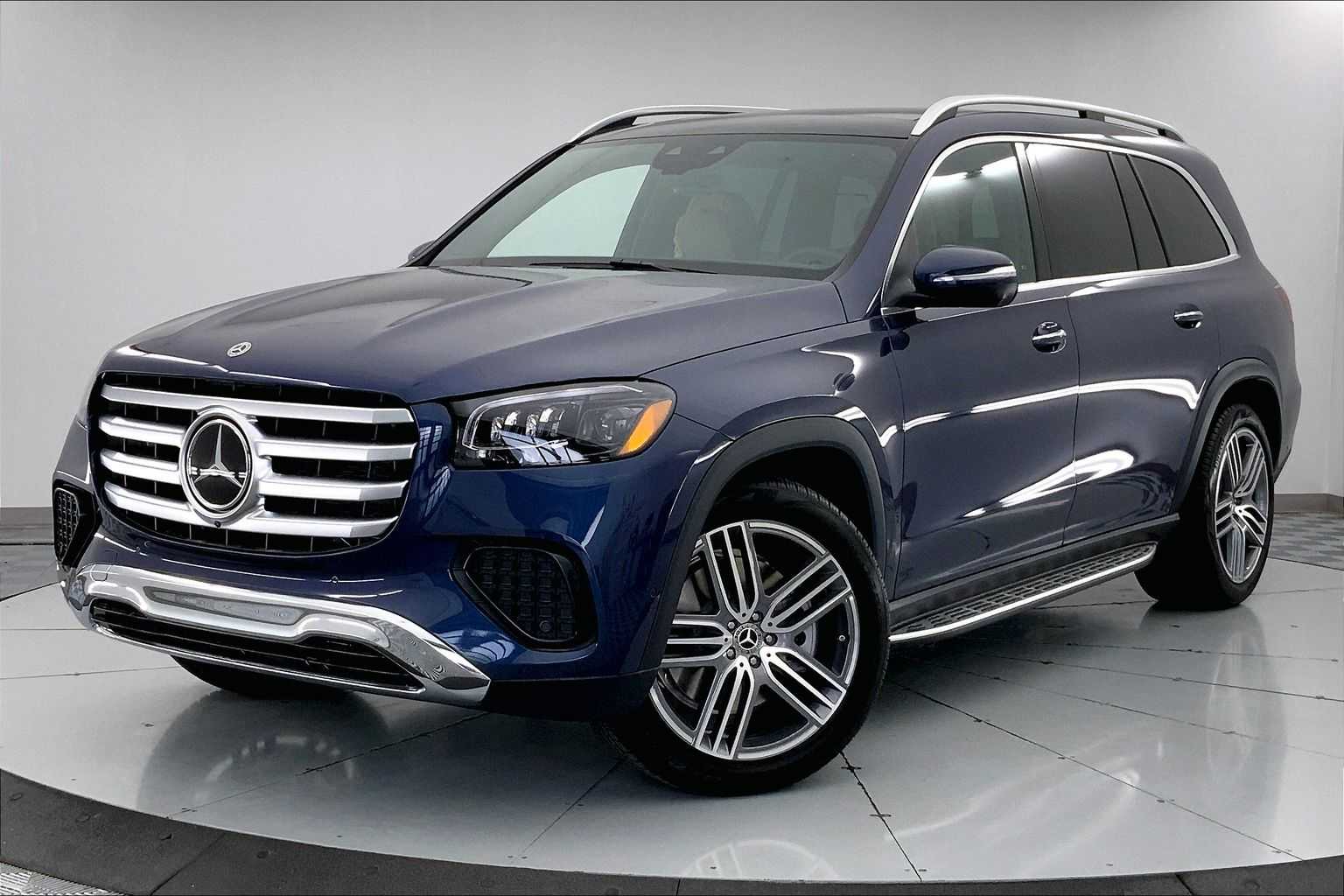 Thumbnail: 2026 Mercedes-Benz GLS - 1