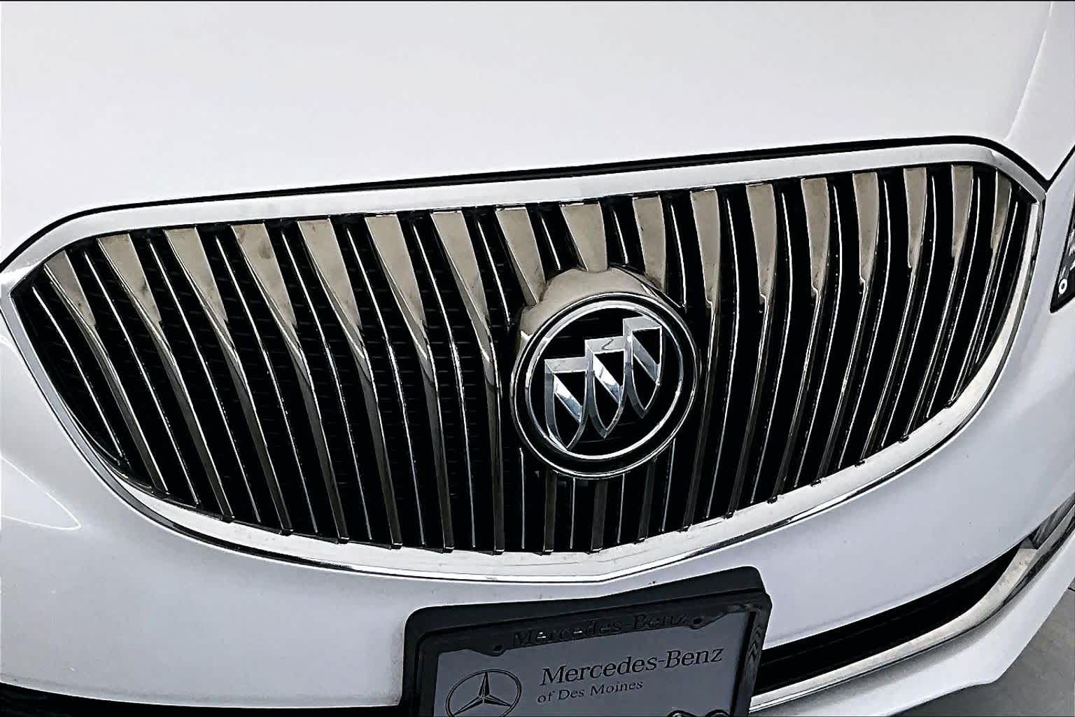 Thumbnail: 2015 Buick LaCrosse - 25