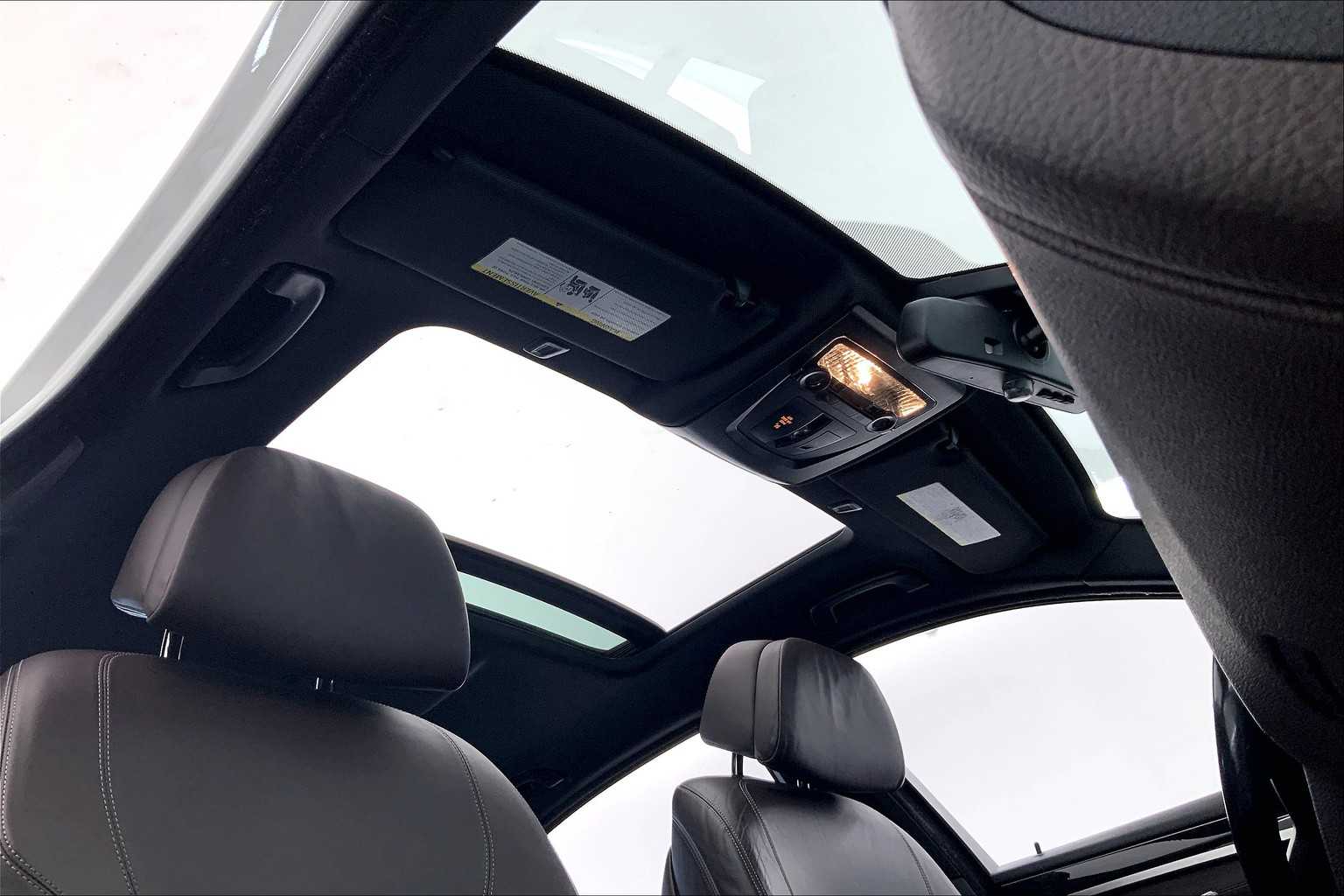 2014 BMW 5 Series 535i xDrive 22