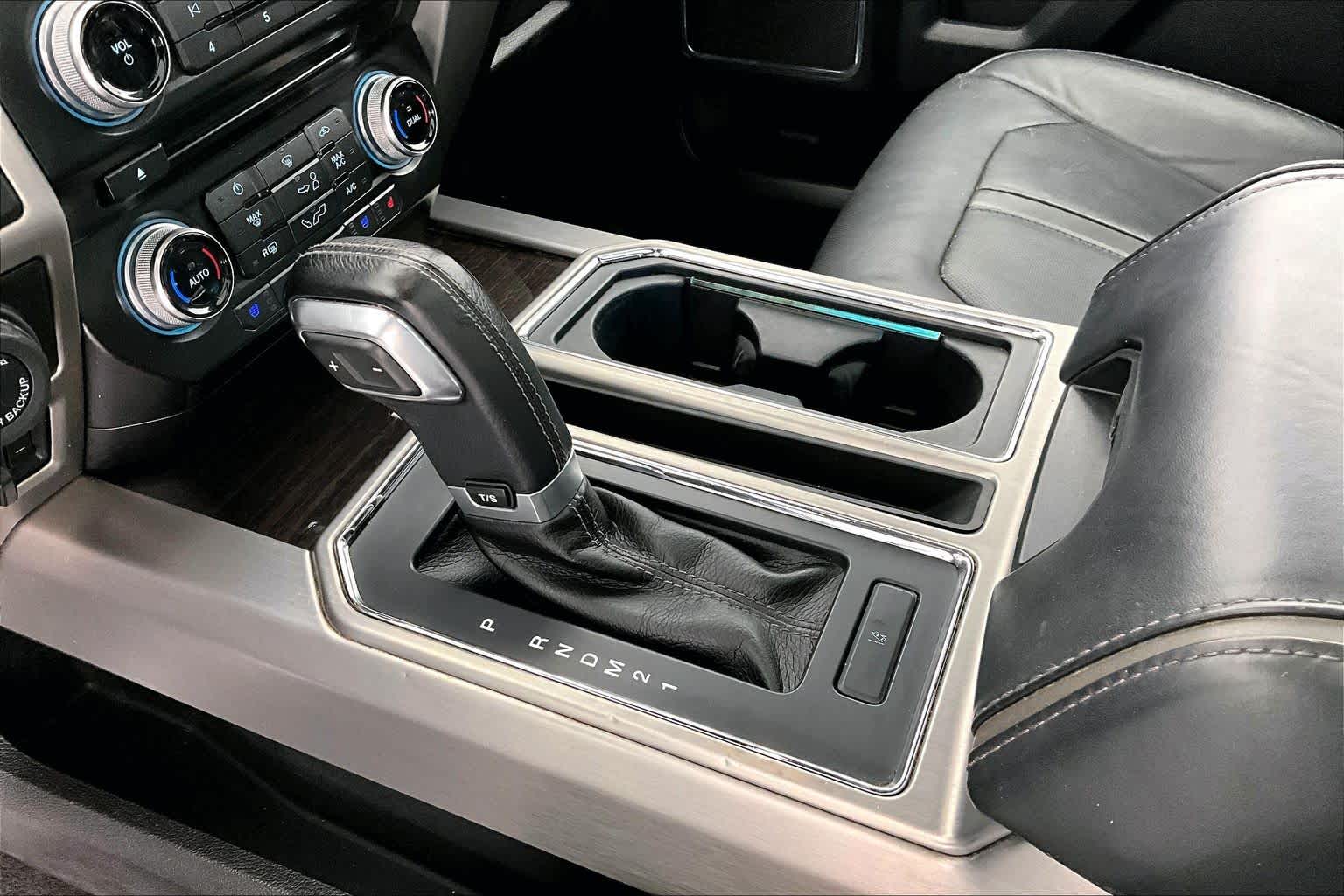 Thumbnail: 2016 Ford F-150 - 17