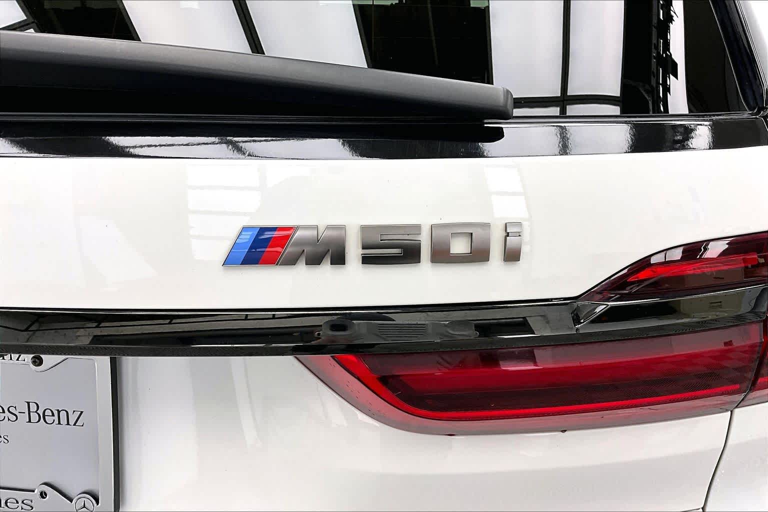 Thumbnail: 2021 BMW X7 - 7