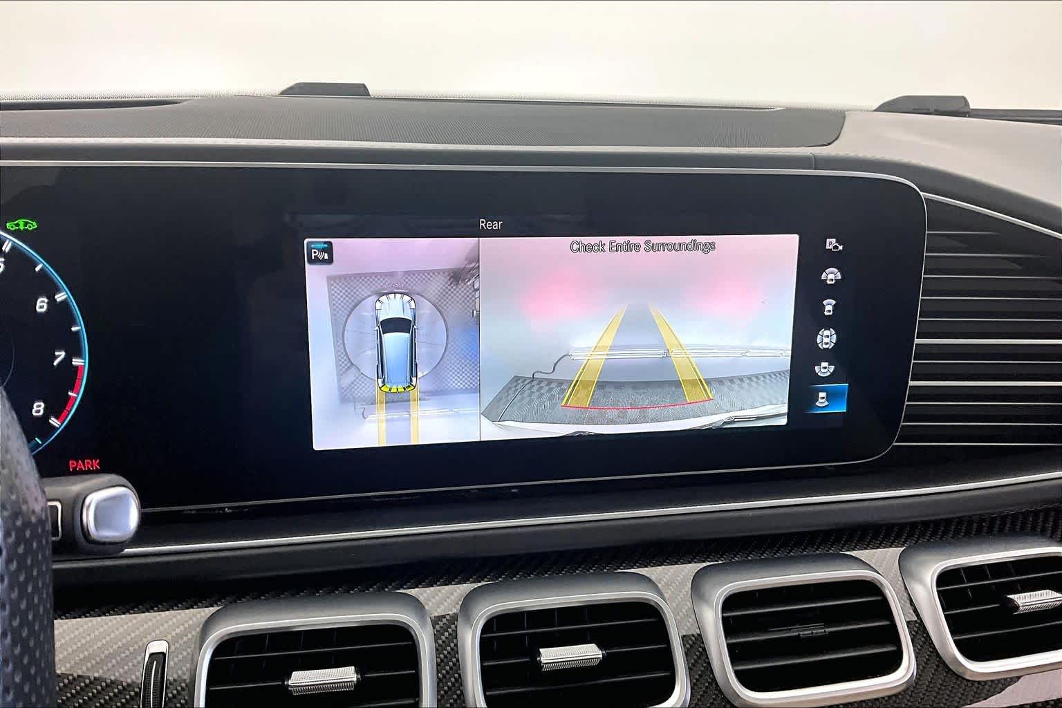 Thumbnail: 2021 Mercedes-Benz GL-Class - 21