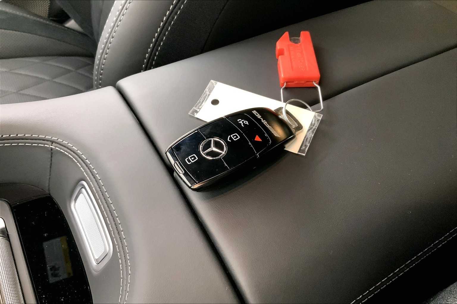 Thumbnail: 2025 Mercedes-Benz GL-Class - 20