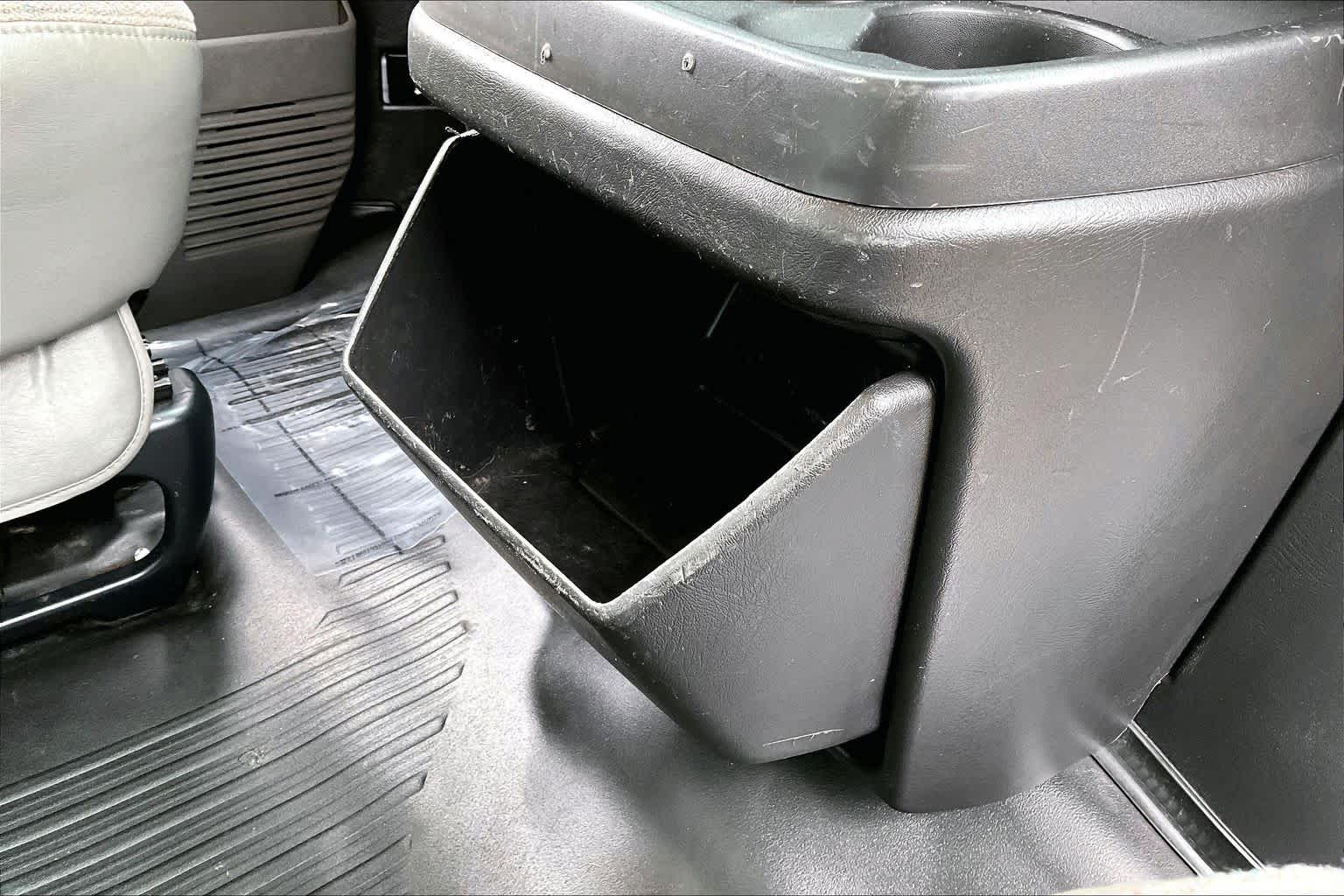 Thumbnail: 2007 Chevrolet Express - 22