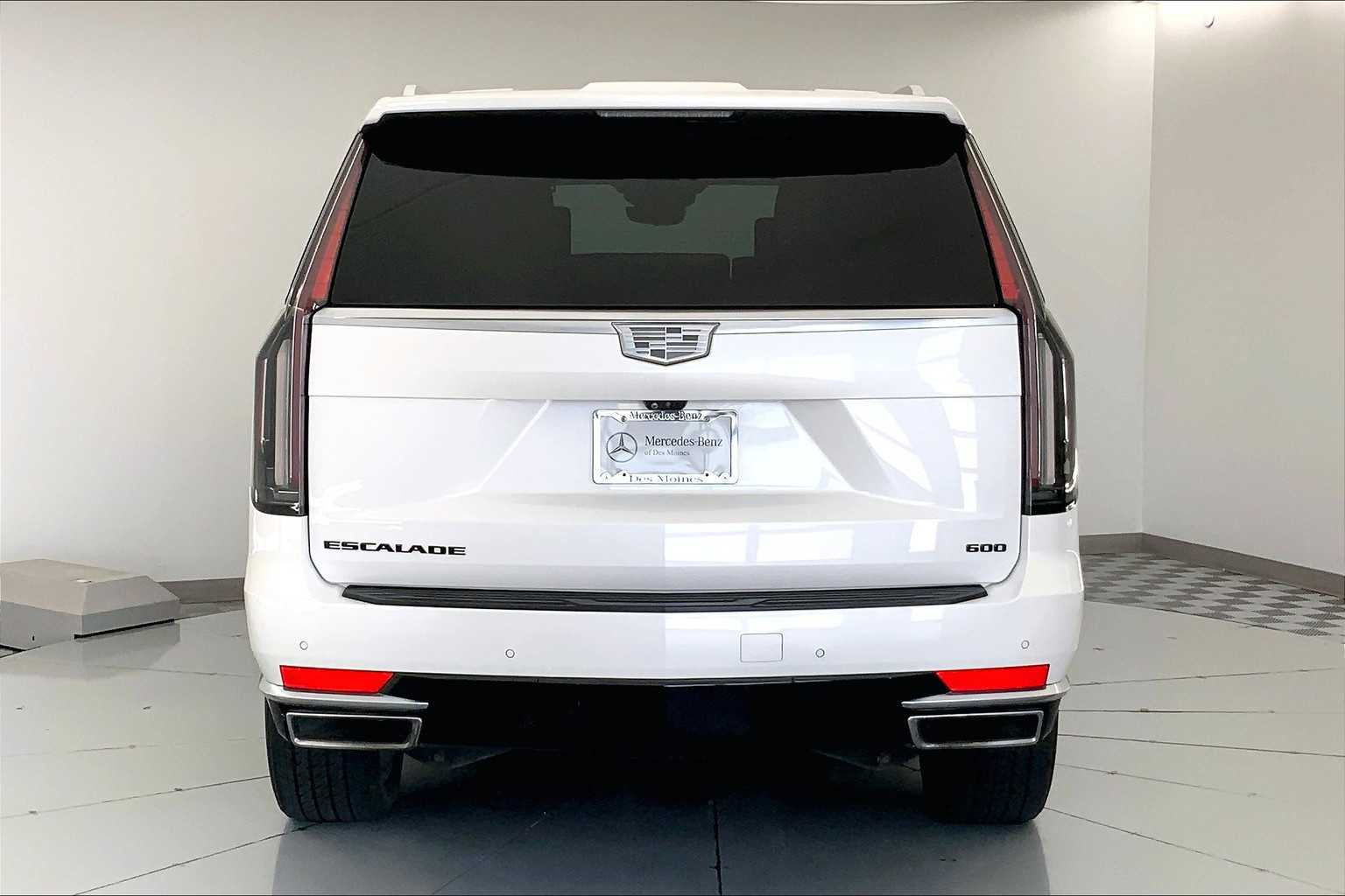 Thumbnail: 2021 Cadillac Escalade - 5