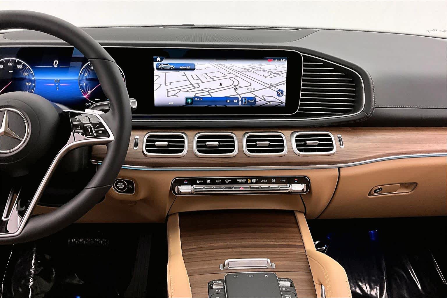 Thumbnail: 2026 Mercedes-Benz GLE - 16