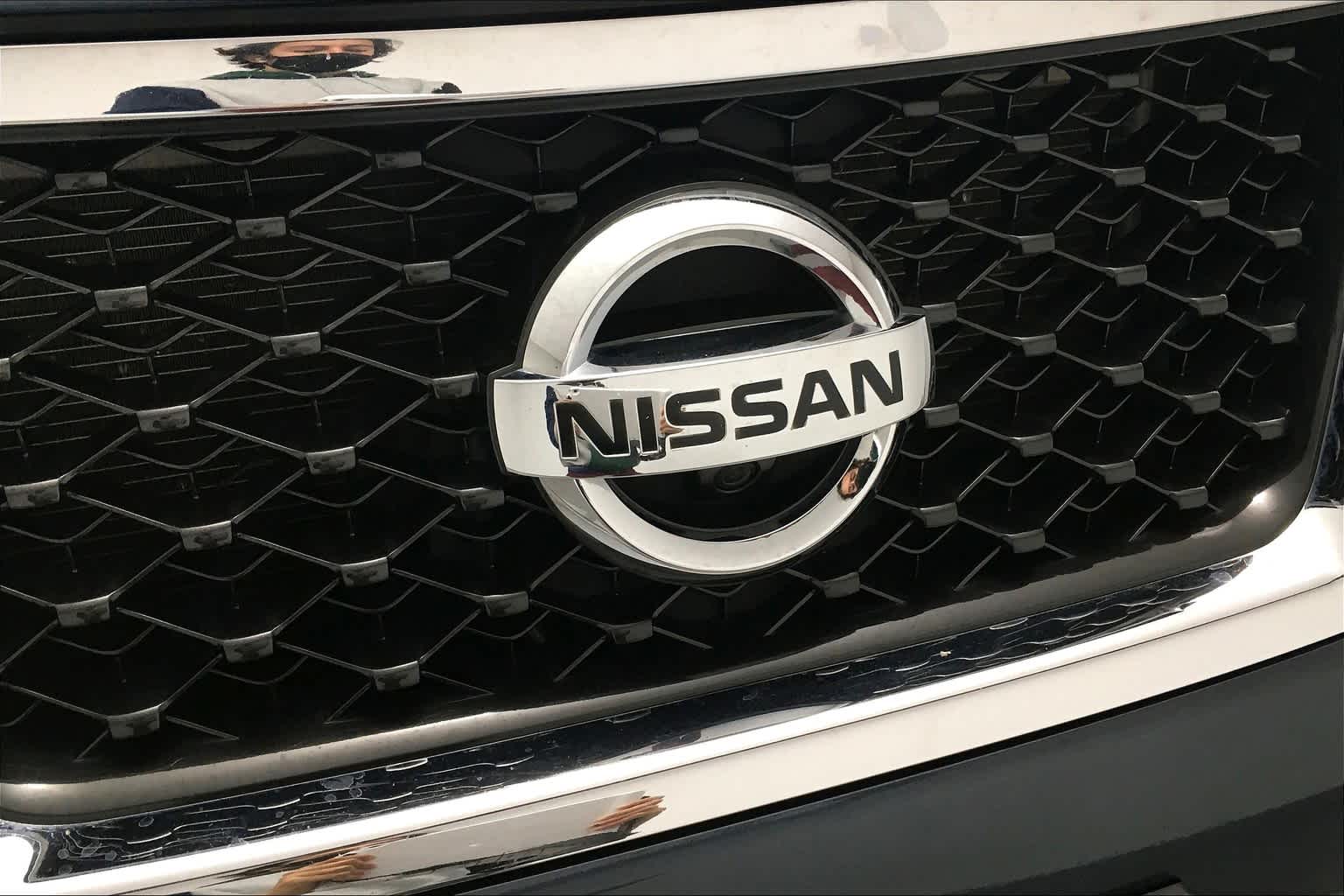 Thumbnail: 2014 Nissan Pathfinder - 32