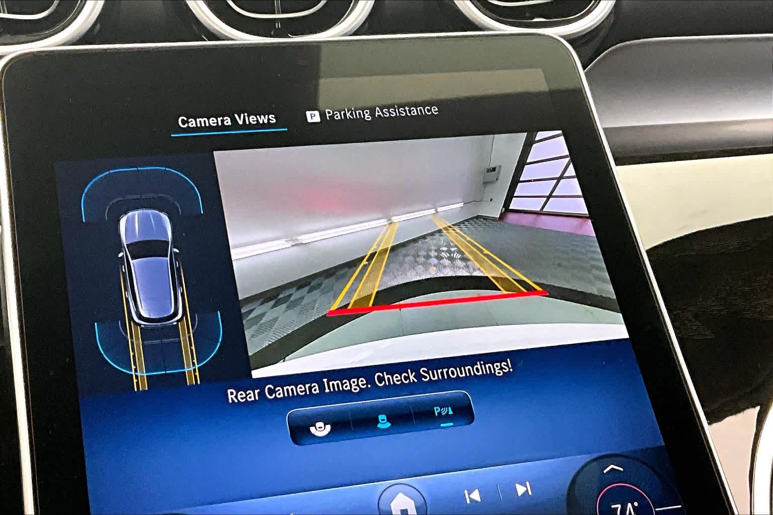 Thumbnail: 2024 Mercedes-Benz GLC - 21