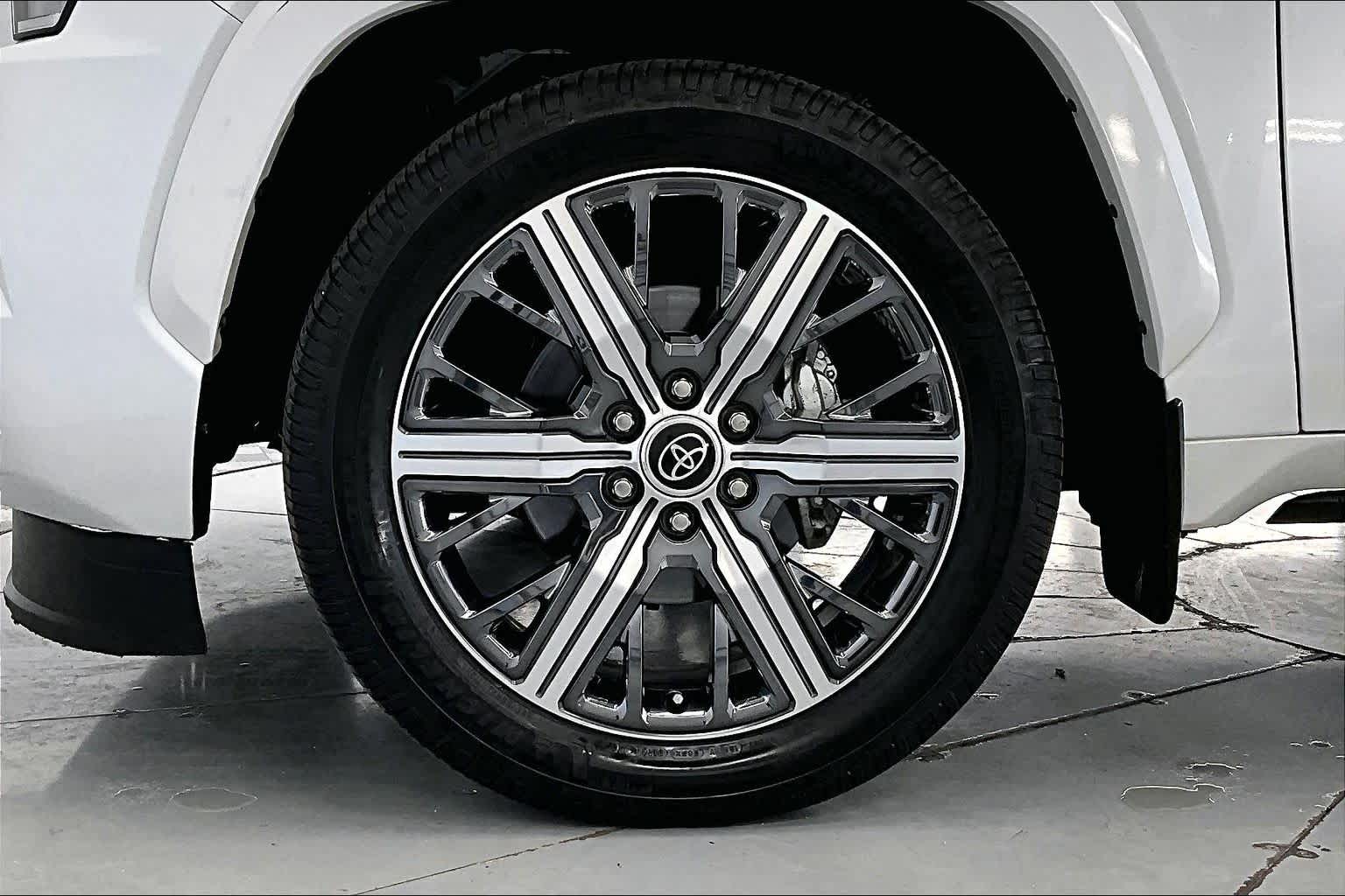 Thumbnail: 2023 Toyota Sequoia - 8