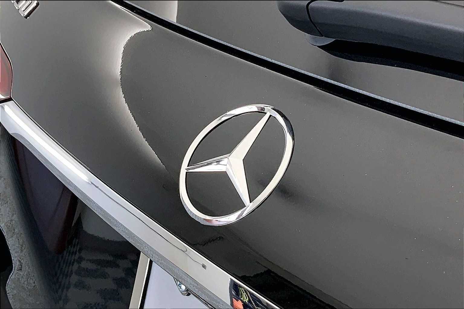 Thumbnail: 2026 Mercedes-Benz GLE - 22