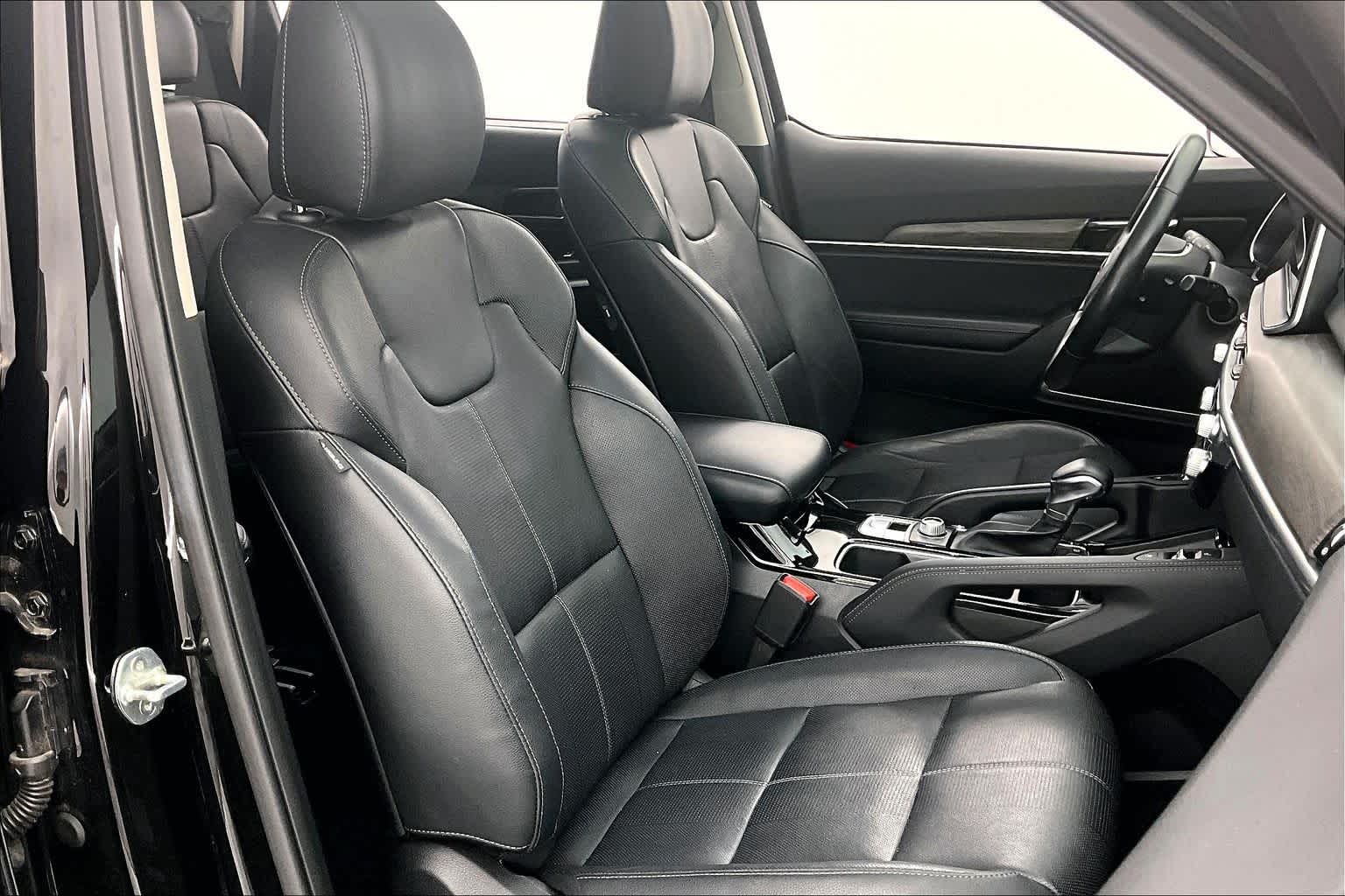 Thumbnail: 2021 Kia Telluride - 14