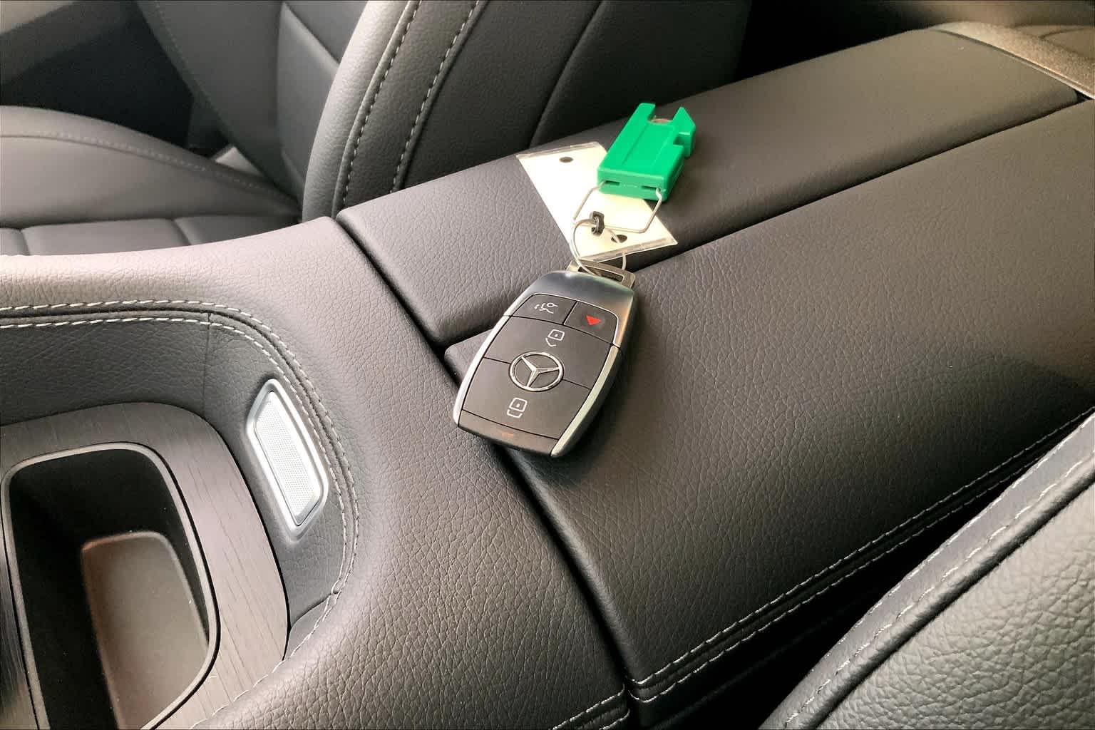 Thumbnail: 2025 Mercedes-Benz GLE - 20