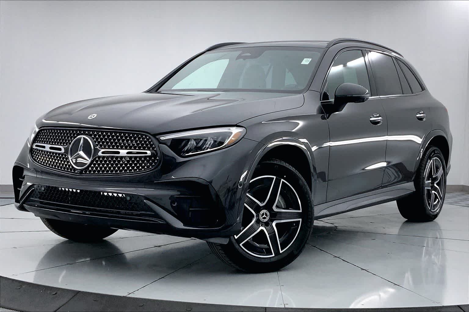 2025 Mercedes-Benz GLC 300 -
                  Urbandale, IA