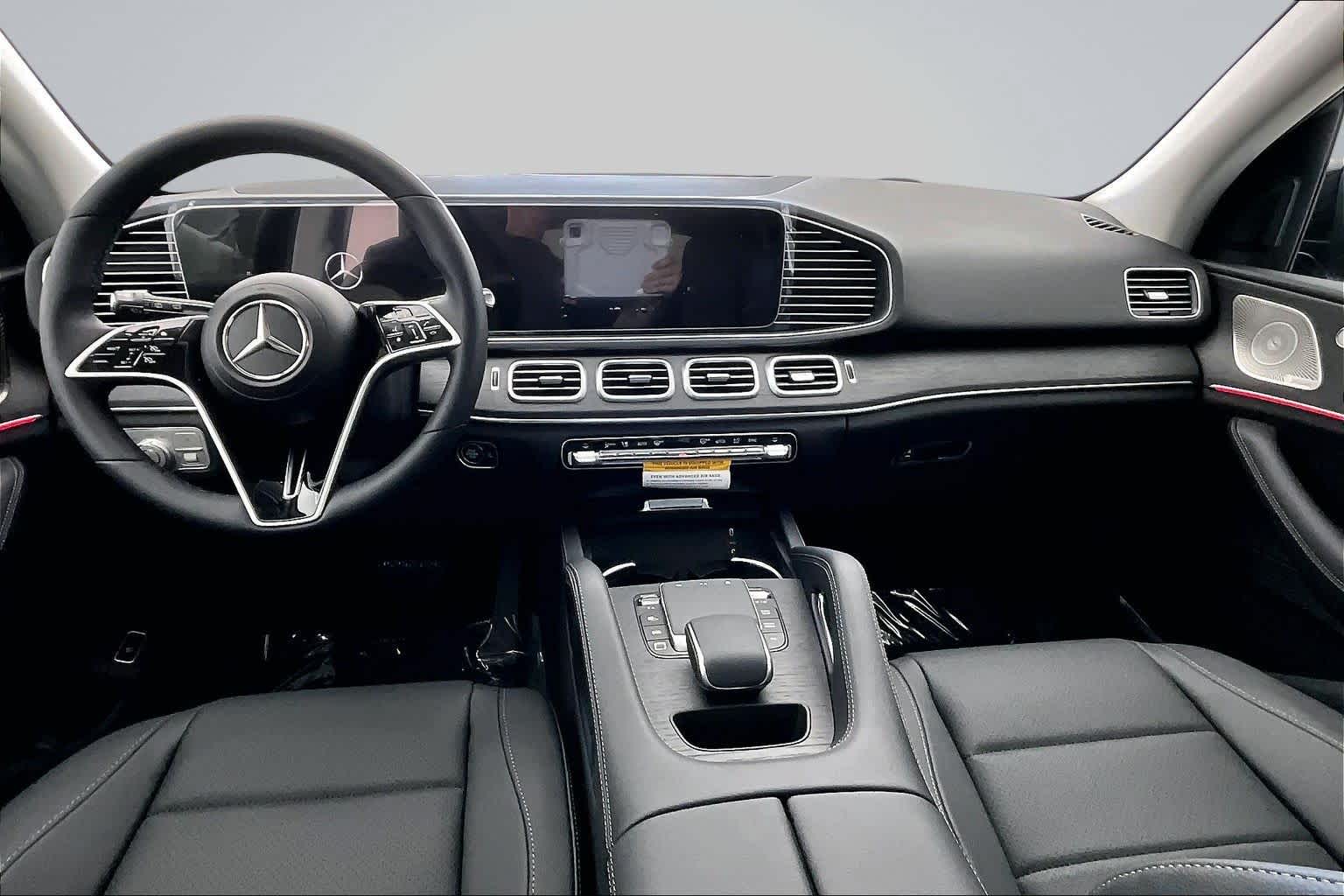 Thumbnail: 2026 Mercedes-Benz GLE - 10