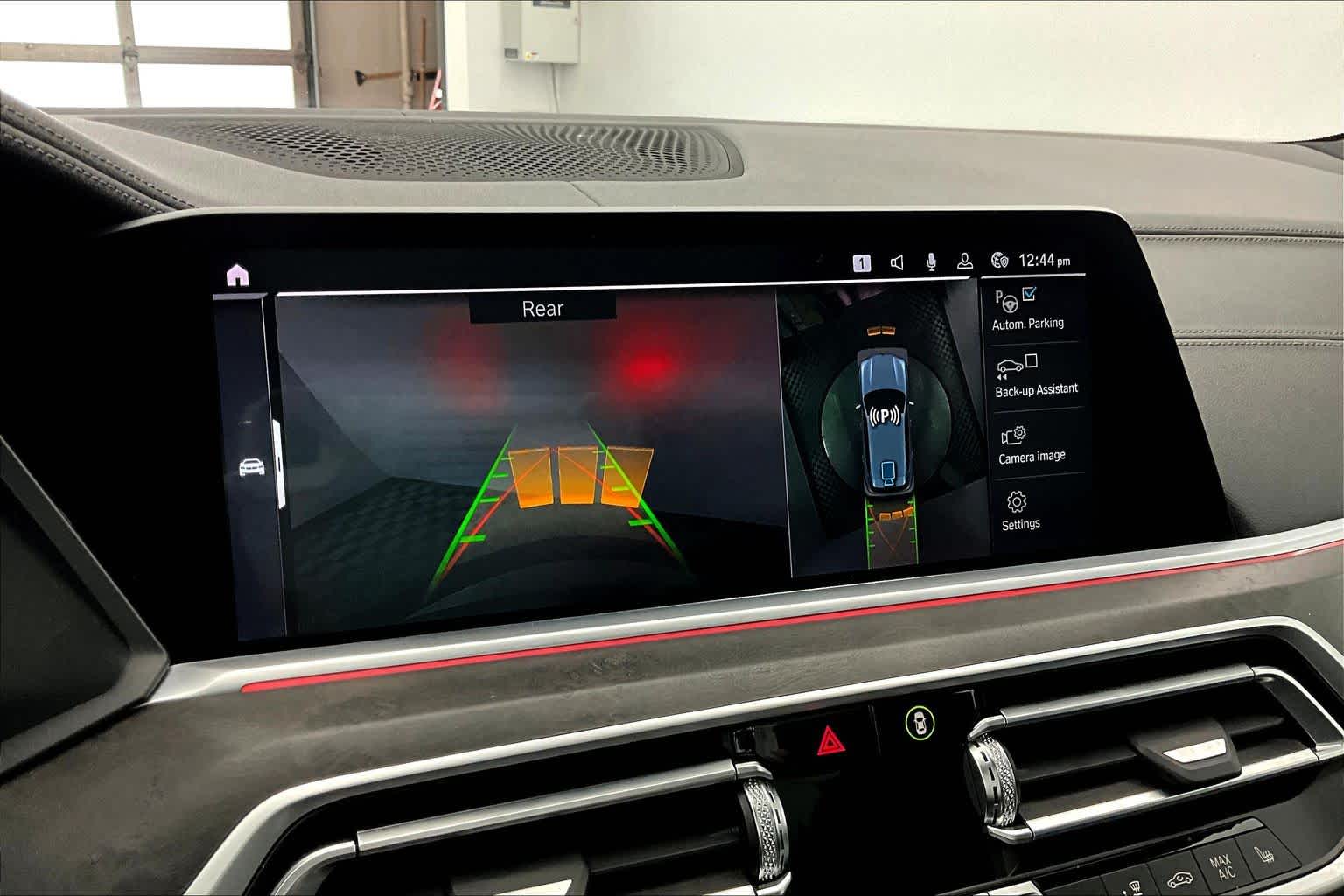 Thumbnail: 2022 BMW X5 - 21