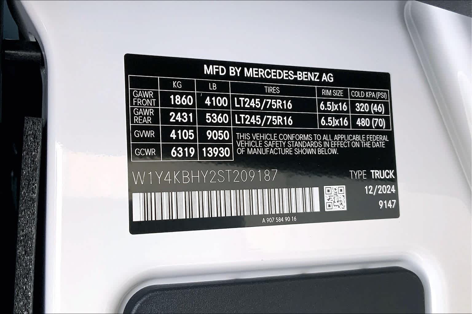 2025 Mercedes-Benz Sprinter 2500 24