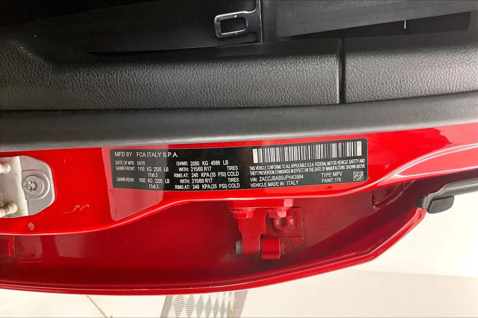 Thumbnail: 2018 Jeep Renegade - 28