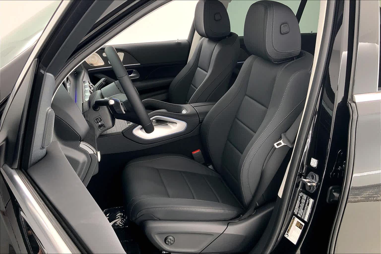 Thumbnail: 2025 Mercedes-Benz GLE - 11