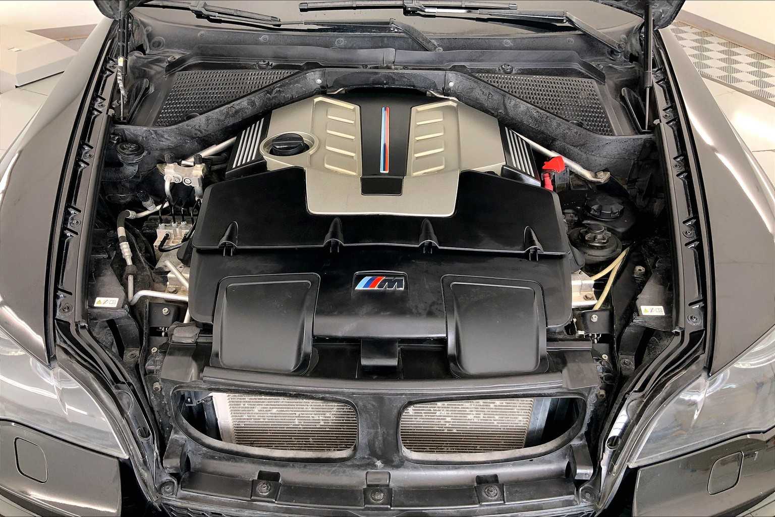 Thumbnail: 2012 BMW X6 - 9