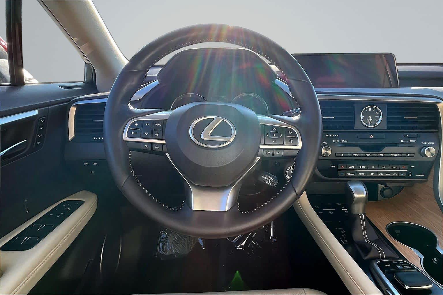 Thumbnail: 2019 Lexus RX - 15