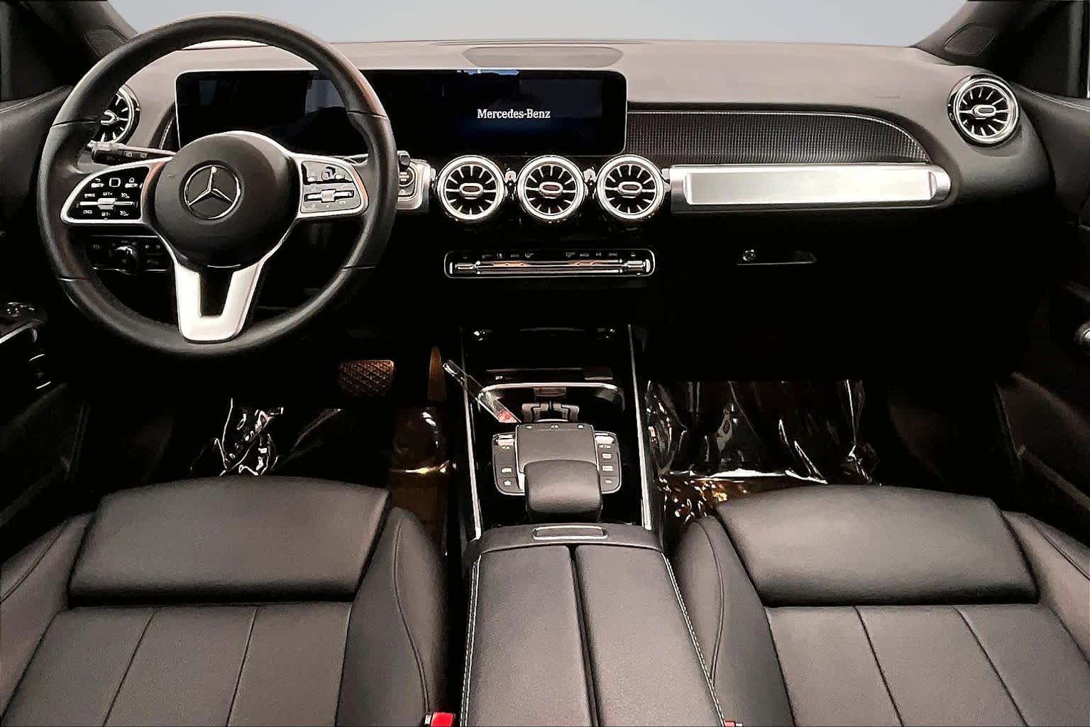 Thumbnail: 2021 Mercedes-Benz GLB - 9
