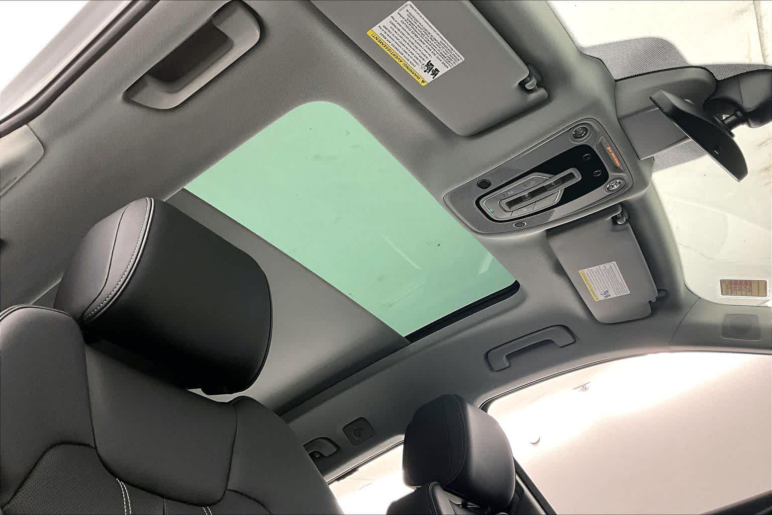 Thumbnail: 2023 Audi Q5 - 22