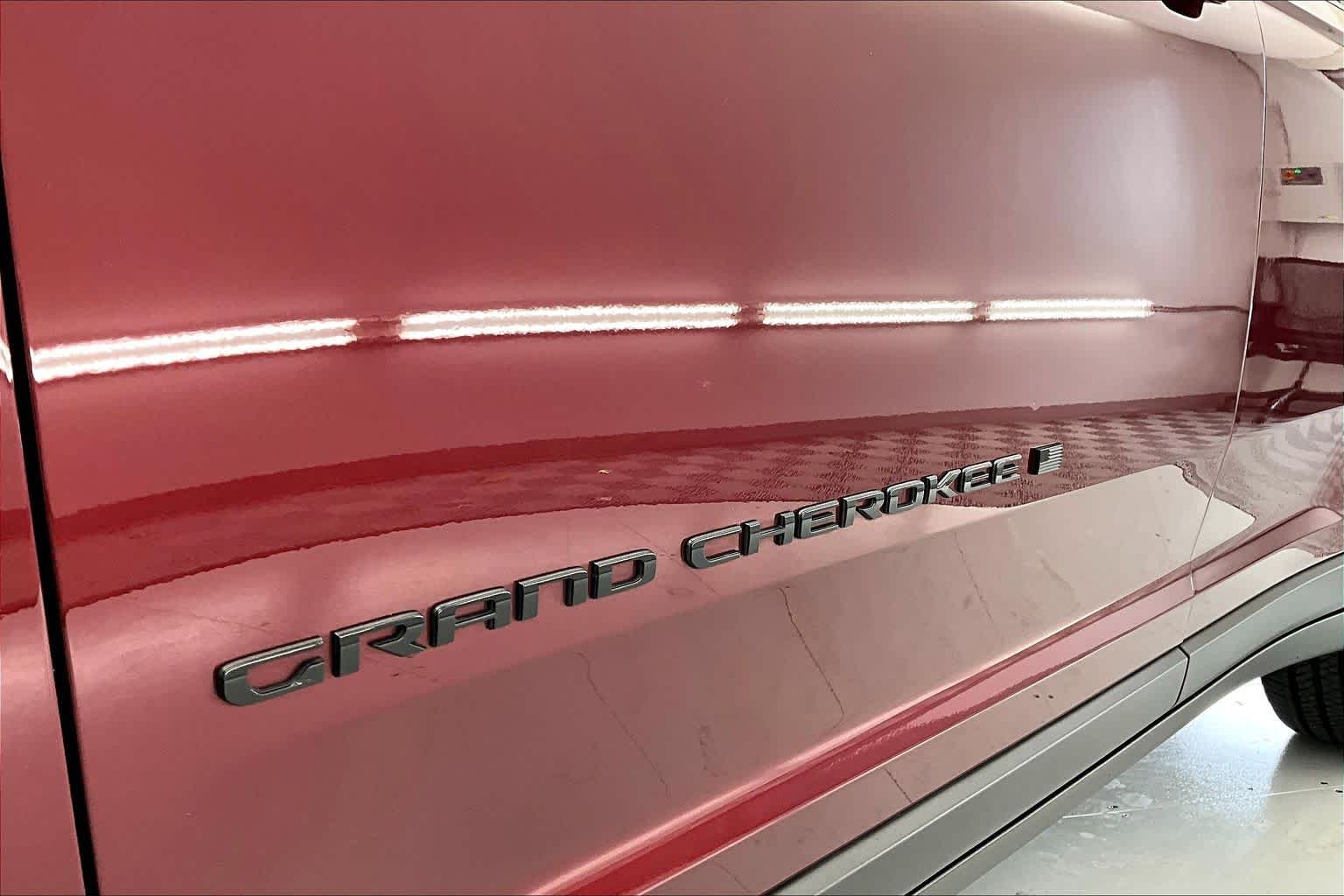 Thumbnail: 2025 Jeep Grand Cherokee - 6